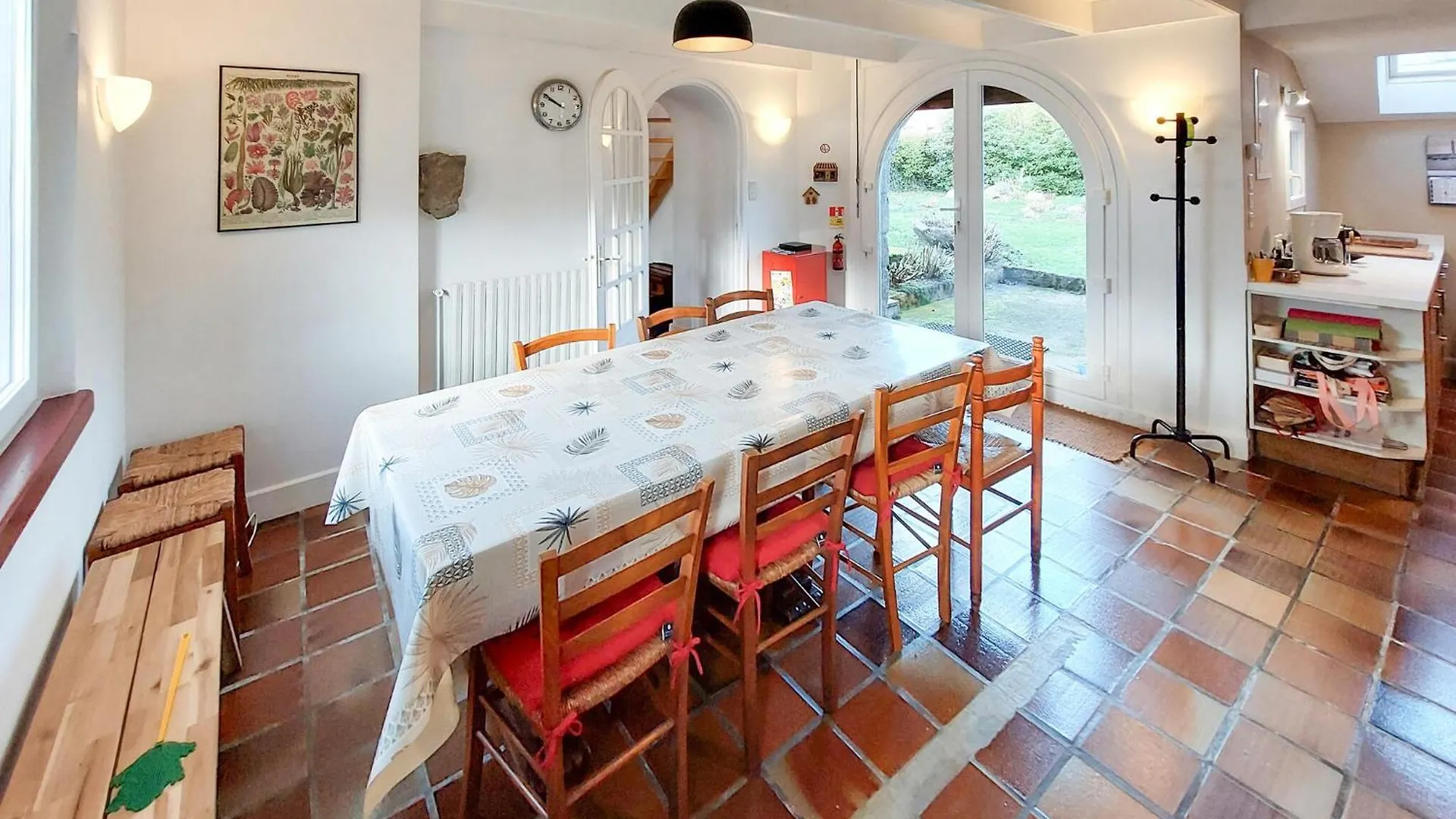 Prázdninový dům 5 Bedroom Lovely Home In Plouguerneau