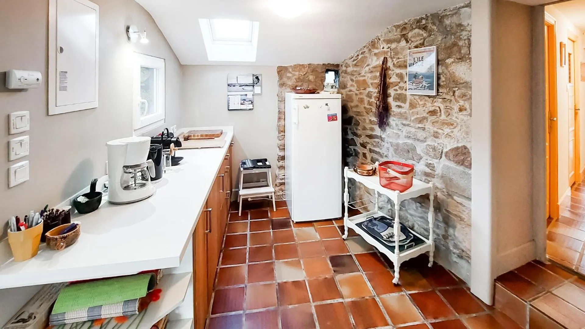 5 Bedroom Lovely Home In Plouguerneau